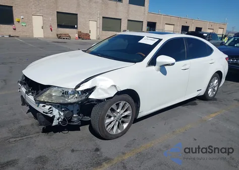 2014 Lexus Es 300H из США, поврежденный, VIN JTHBW1GG3E2044391